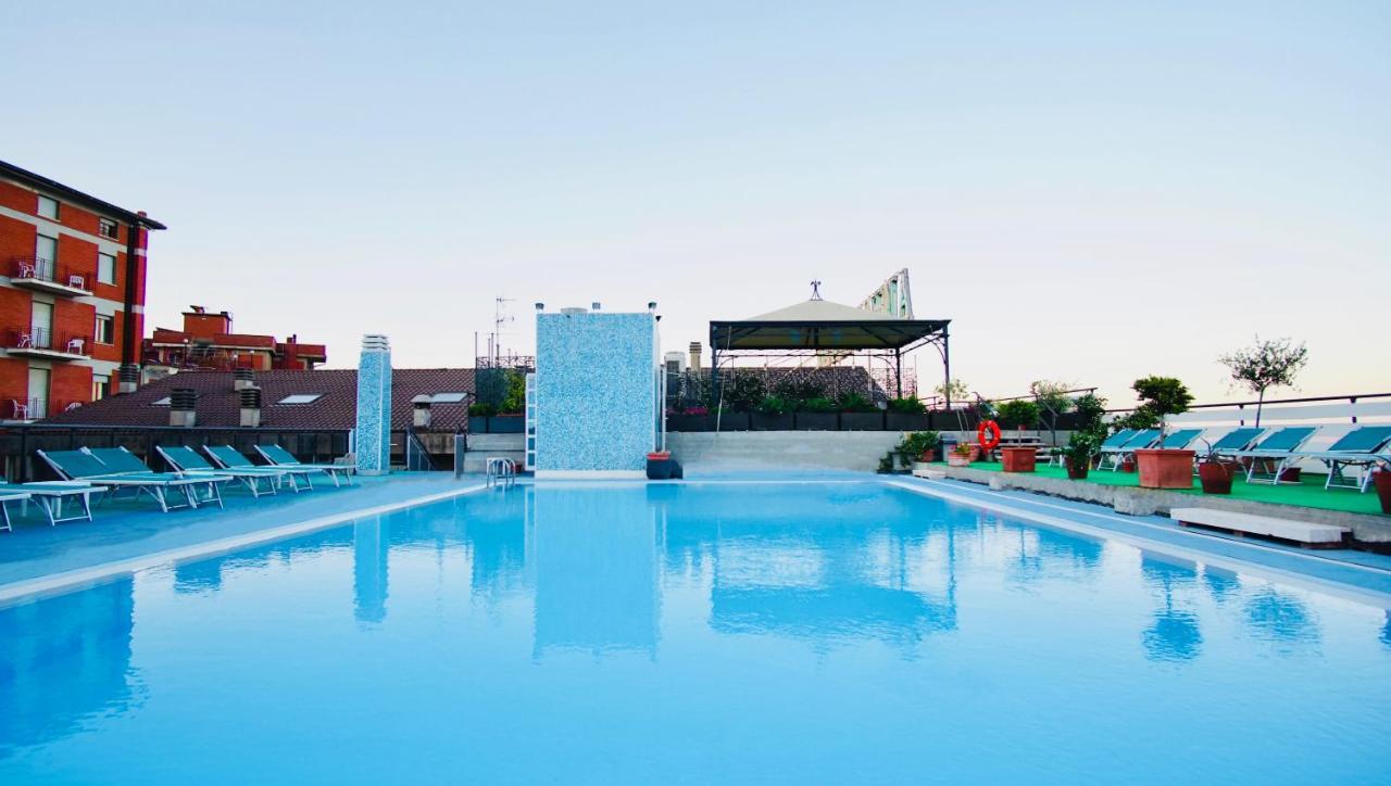 Grand Hotel Ambasciatori Wellness & Spa Chianciano Terme Dış mekan fotoğraf