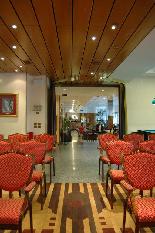 Grand Hotel Ambasciatori Wellness & Spa Chianciano Terme Dış mekan fotoğraf