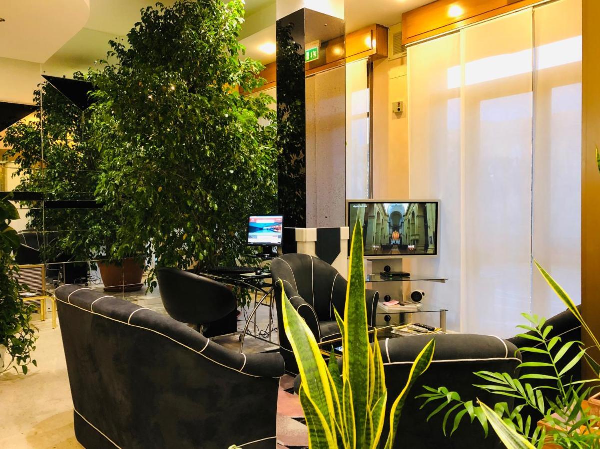 Grand Hotel Ambasciatori Wellness & Spa Chianciano Terme Dış mekan fotoğraf